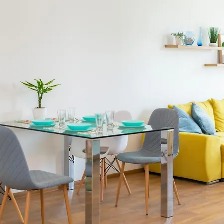 아파트 Brand New One Bedroom Zenit 6 부르가스