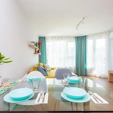 아파트 Brand New One Bedroom Zenit 6 *
